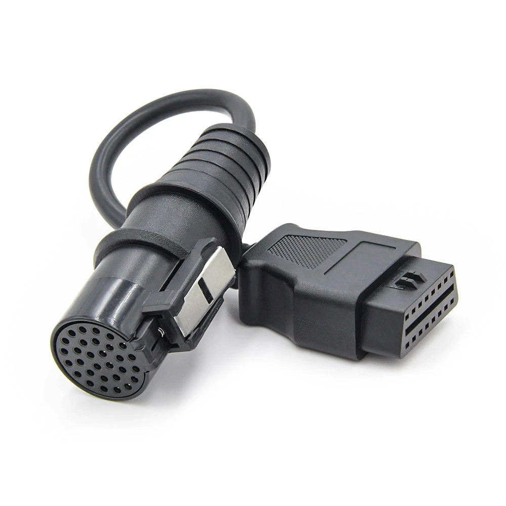 Conectores del adaptador OBD Iveco 30 Pin macho y 16 Pin hembra
