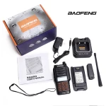 Baofeng UV9R Plus talkie-walkie longue portée avec 160 canaux VHF/UHF