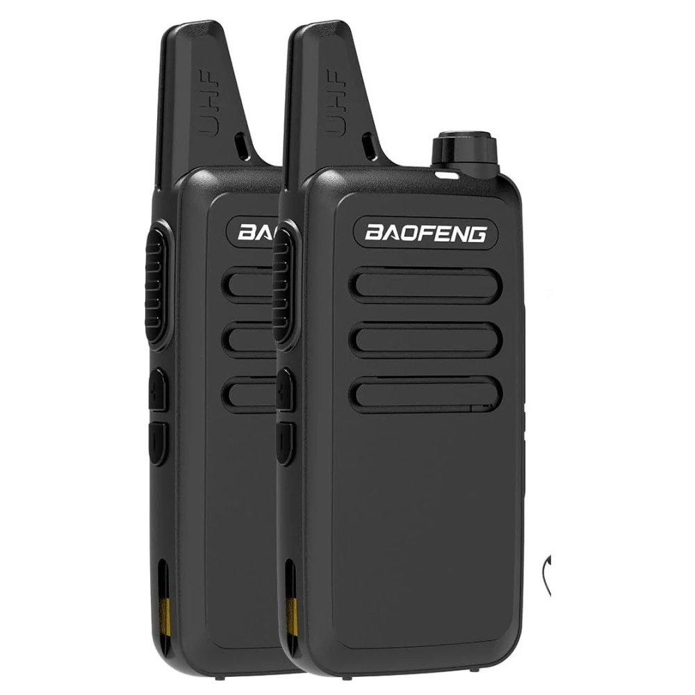 Vista lateral del Baofeng Walkie Talkie T20 con auricular pinganillo conectado