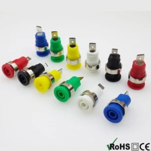 BS4302 Pack 2 Bornes femelles 4mm rouge-noir pour panneaux