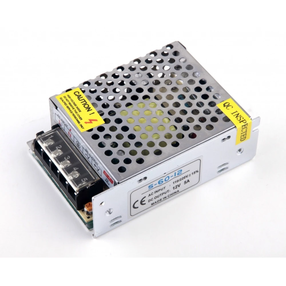 Fuente de alimentación AC a DC 220V a 12V 5A para tiras LED y cámaras