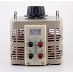 Panel frontal con interruptor On/Off y LED indicador del variac TDGC2-5KVA